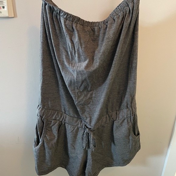 Element Romper - Picture 2 of 9